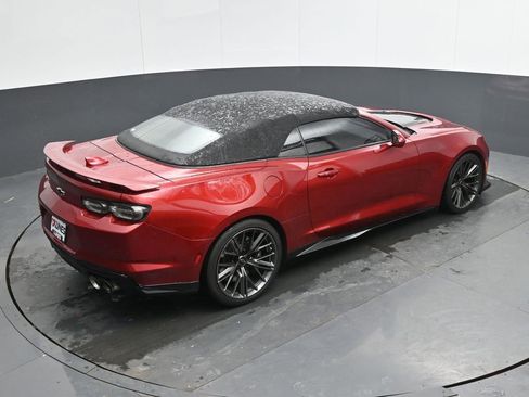 Used 2021 Chevrolet Camaro ZL1 RWD image 35