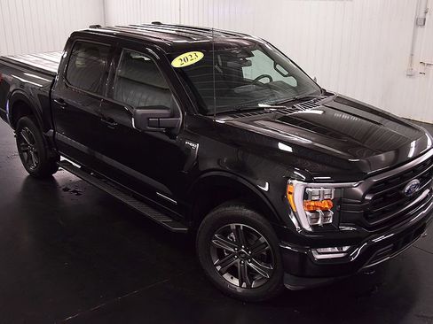 Used 2023 Ford F150 XLT w/ Equipment Group 302A High image 11