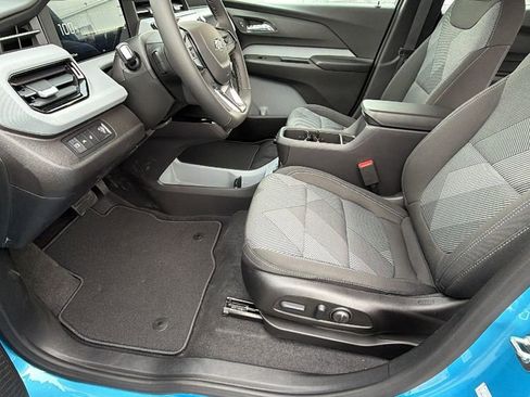 New 2027 Chevrolet Bolt LT w/ Comfort Package image 13