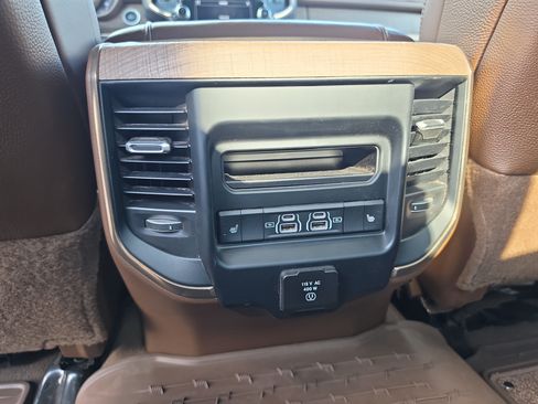 Used 2024 RAM 3500 Limited w/ Safety Group AWD/4WD image 17