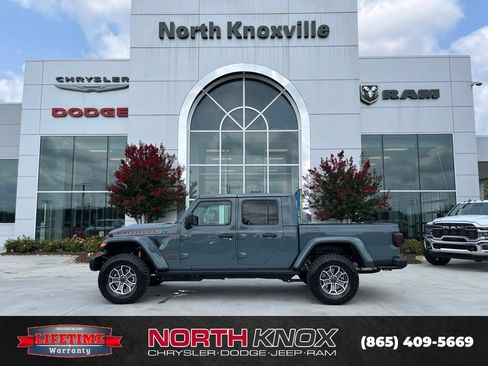 New 2026 Jeep Gladiator Mojave AWD/4WD image 2