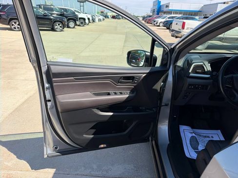 Used 2024 Honda Odyssey EX-L image 10