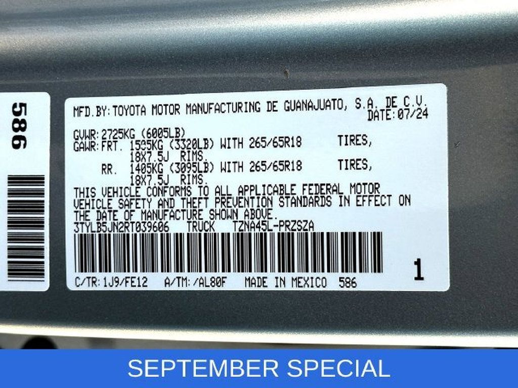 Certified 2024 Toyota Tacoma TRD Sport AWD/4WD image 31