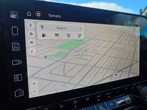 Used 2023 Chevrolet Colorado Z71 w/ Z71 Convenience Package 2 image 32