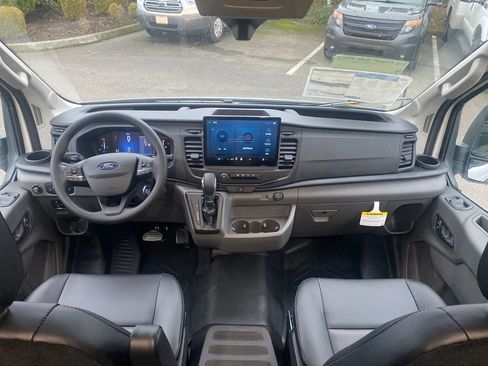 New 2026 Ford Transit 250 148 Medium Roof w/ Load Area Protection Package image 15