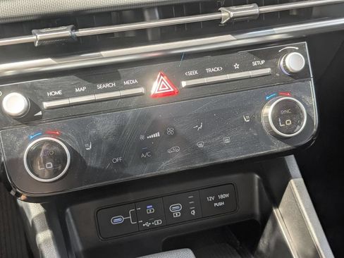 Used 2025 Hyundai Tucson SEL FWD image 21