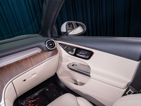 New 2026 Mercedes-Benz GLC 300 image 22