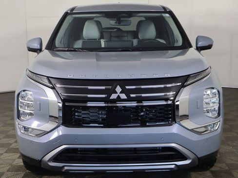 New 2026 Mitsubishi Outlander SE AWD/4WD image 13