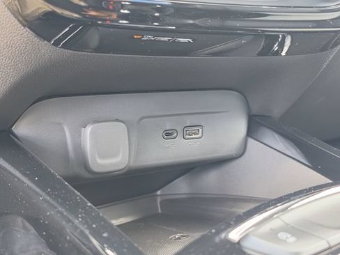 New 2026 Chevrolet Trax LT FWD image 21