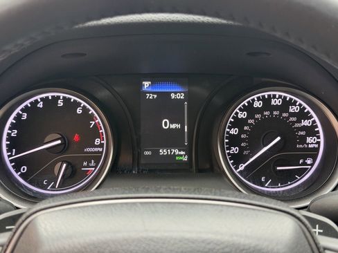 Used 2024 Toyota Camry SE w/ Convenience Package image 24