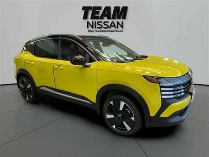 New 2025 Nissan Kicks SR