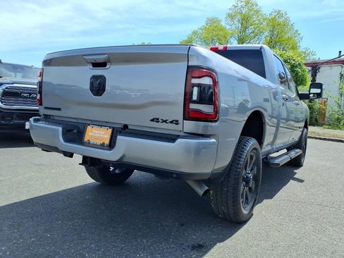 Certified 2024 RAM 2500 Big Horn w/ Night Edition AWD/4WD image 18