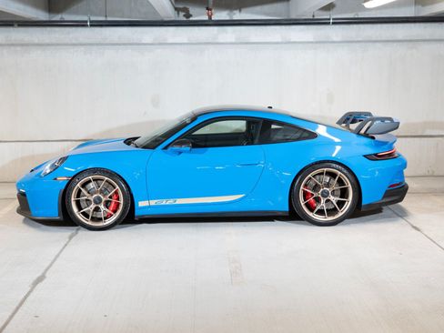 Certified 2022 Porsche 911 GT3 RWD image 2
