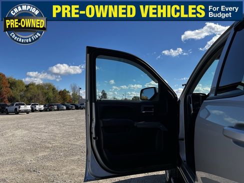 Used 2017 Chevrolet Silverado 1500 LT w/ All Star Edition image 15