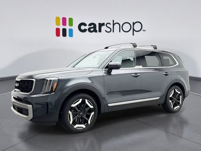 Used 2024 Kia Telluride EX w/ EX Captain's Chair Package