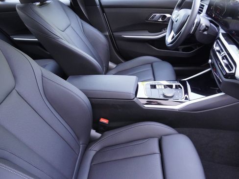 Used 2023 BMW 330i Sedan w/ Premium Package RWD image 13