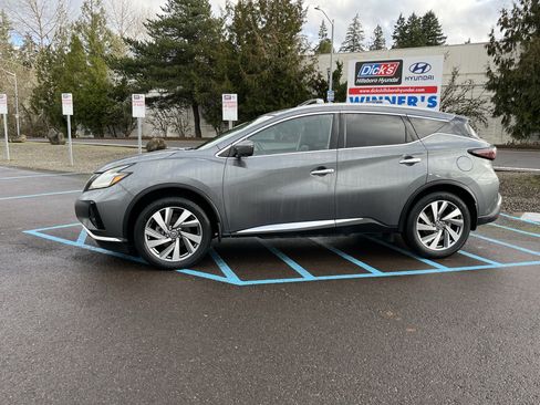 Used 2019 Nissan Murano SL w/ Cargo Package image 2