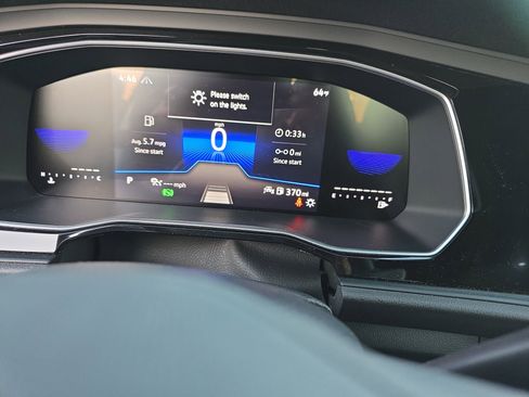 Used 2024 Volkswagen Jetta Sport image 18