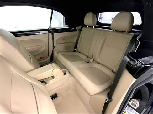 Used 2015 Volkswagen Beetle 1.8T image 24