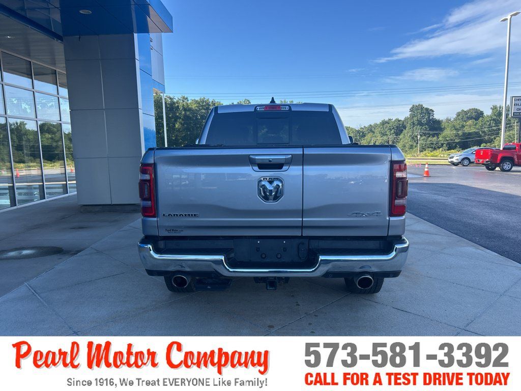 Used 2022 RAM 1500 Laramie AWD/4WD image 5