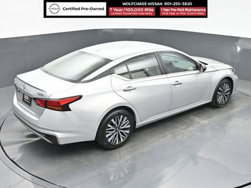 Certified 2025 Nissan Altima 2.5 SV FWD image 33