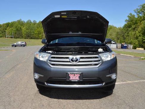 Used 2012 Toyota Highlander Limited w/ Tow Pkg AWD/4WD image 78