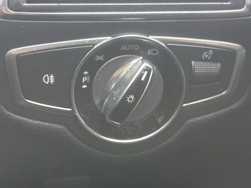 Used 2015 Mercedes-Benz C 300 4MATIC Sedan w/ Premium 1 Package image 22