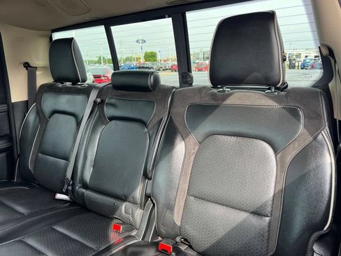 Used 2020 RAM 1500 Laramie AWD/4WD image 26