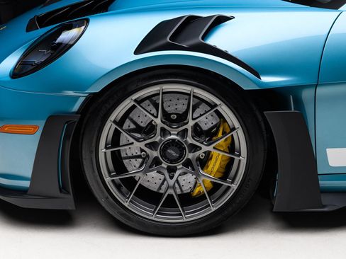 Used 2025 Porsche 911 GT3 RS RWD image 17