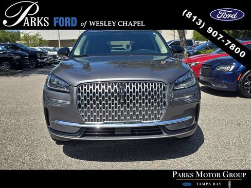 Used 2025 Lincoln Corsair FWD image 3