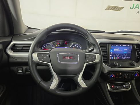Used 2023 GMC Acadia SLT AWD/4WD image 14