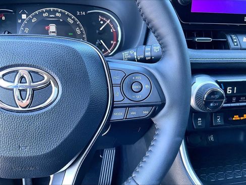 Used 2025 Toyota RAV4 XLE Premium FWD image 23