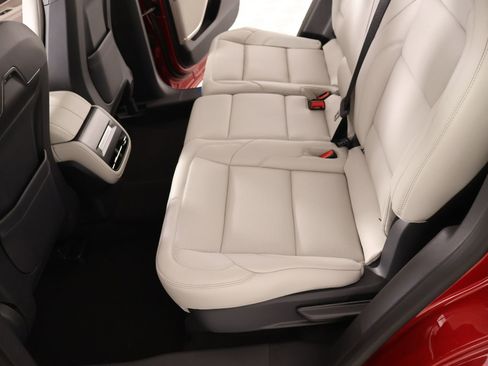 New 2026 Lincoln Nautilus Premier AWD/4WD image 12