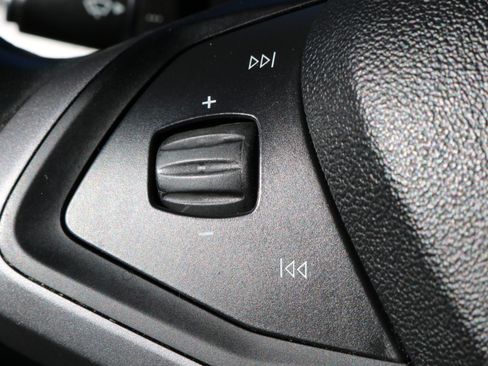 Used 2018 Tesla Model X 75D image 14