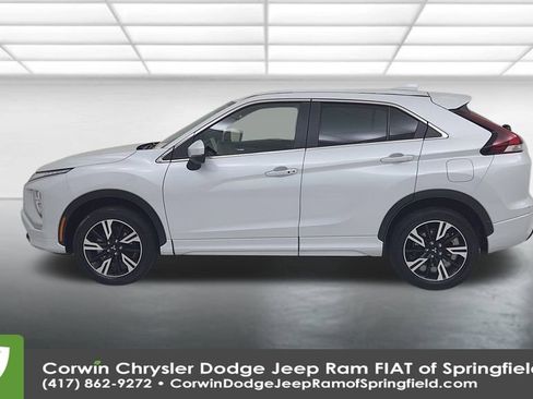 Used 2024 Mitsubishi Eclipse Cross SEL image 9