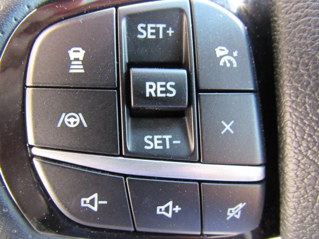 Used 2022 Ford Explorer ST w/ Equipment Group 401A AWD/4WD image 13