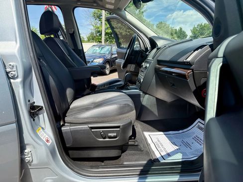 Used 2014 Land Rover LR2 HSE image 22