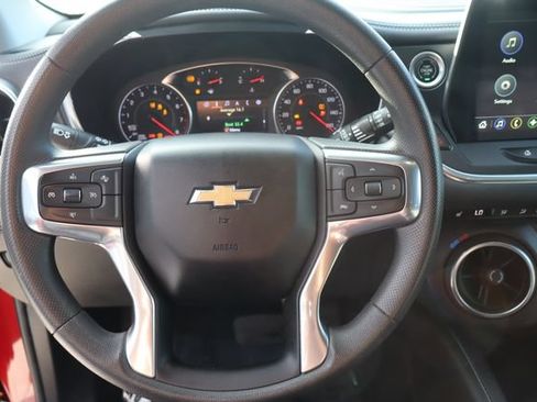 Used 2024 Chevrolet Blazer LT AWD/4WD image 30