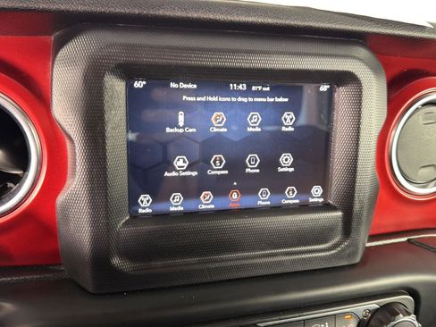 Used 2019 Jeep Wrangler Rubicon AWD/4WD image 35
