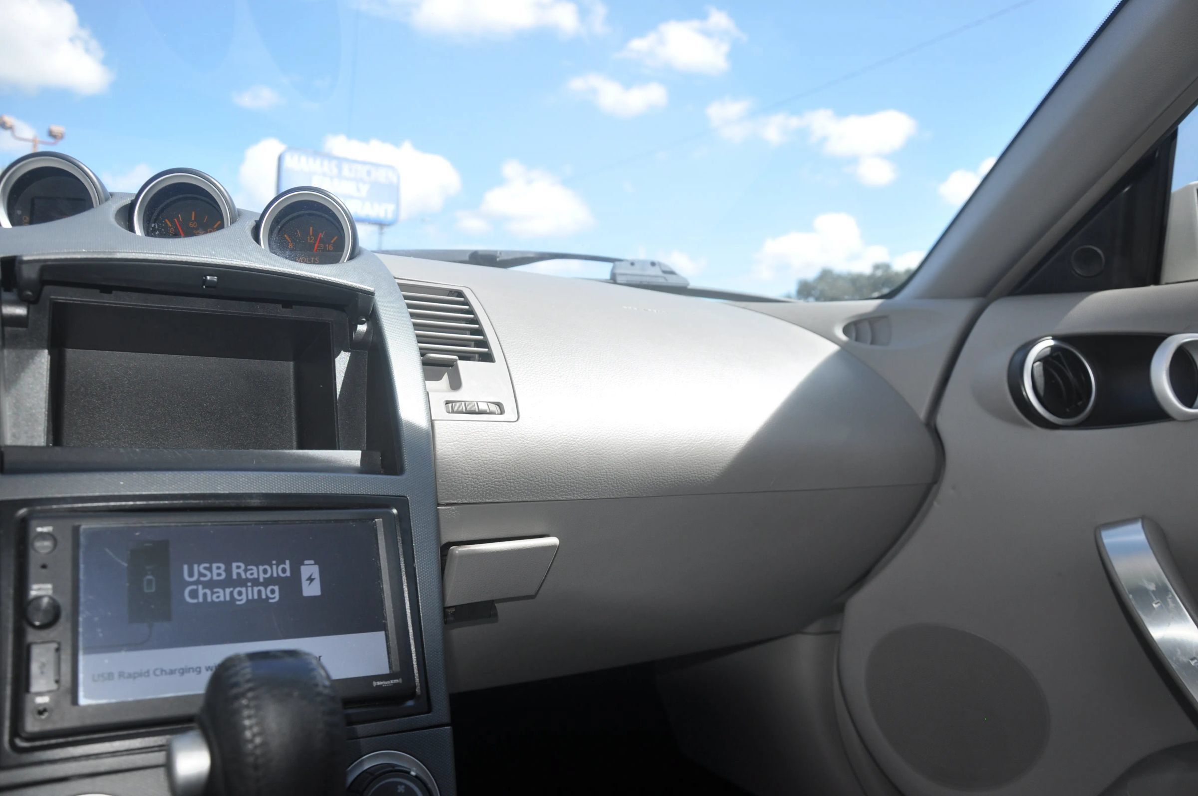 Used 2003 Nissan 350Z Touring RWD image 38