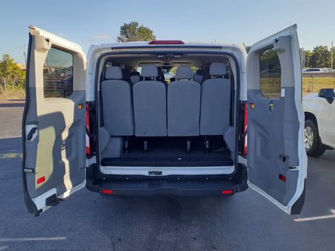 Used 2015 Ford Transit 350 XLT image 20