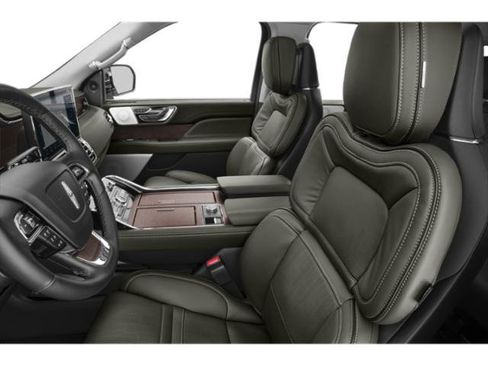 Used 2023 Lincoln Navigator L Black Label AWD/4WD image 17