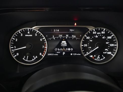 Used 2024 Nissan Pathfinder SL w/ SL Premium Package AWD/4WD image 20