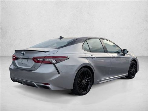 Used 2022 Toyota Camry XSE image 5