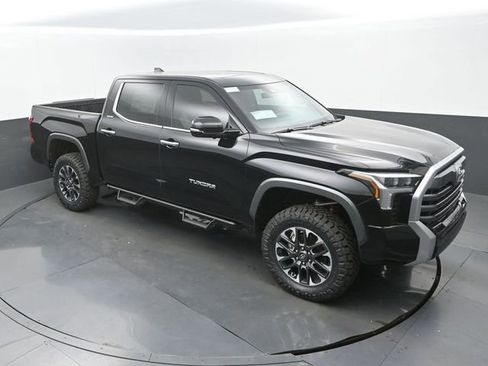 New 2026 Toyota Tundra Limited AWD/4WD image 28