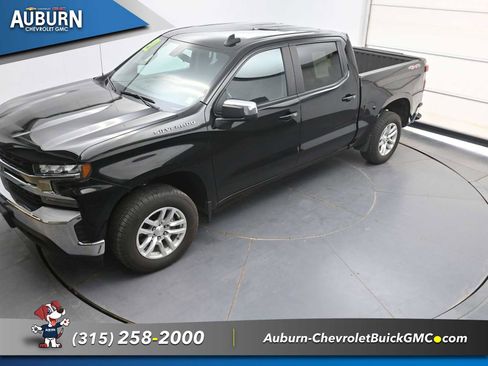 Used 2021 Chevrolet Silverado 1500 LT w/ Bed Protection Package AWD/4WD image 29