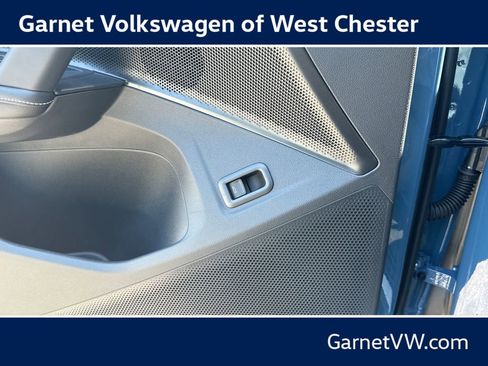 New 2026 Volkswagen Tiguan SEL R-Line AWD/4WD image 32