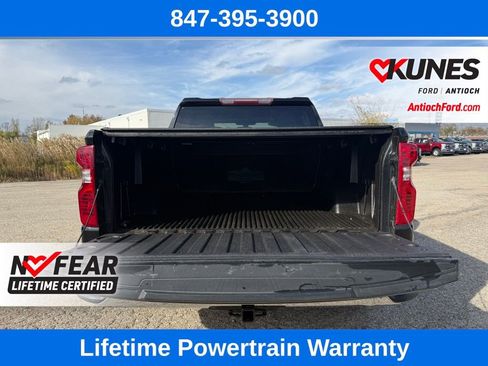 Used 2020 Chevrolet Silverado 1500 LT image 22