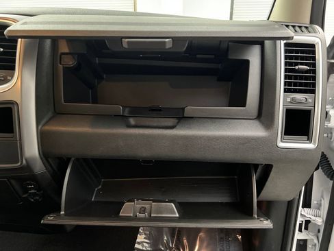 Used 2024 RAM 1500 Classic SLT image 26