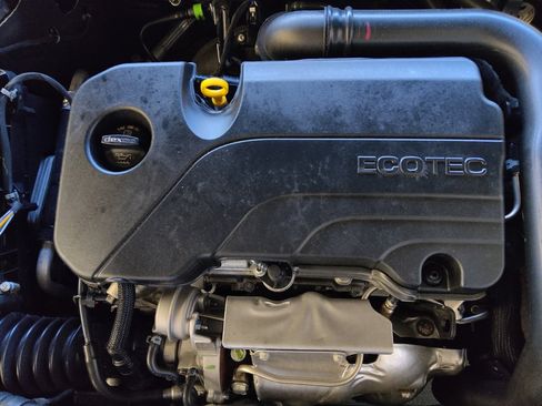 Used 2024 Chevrolet Malibu LT FWD image 30